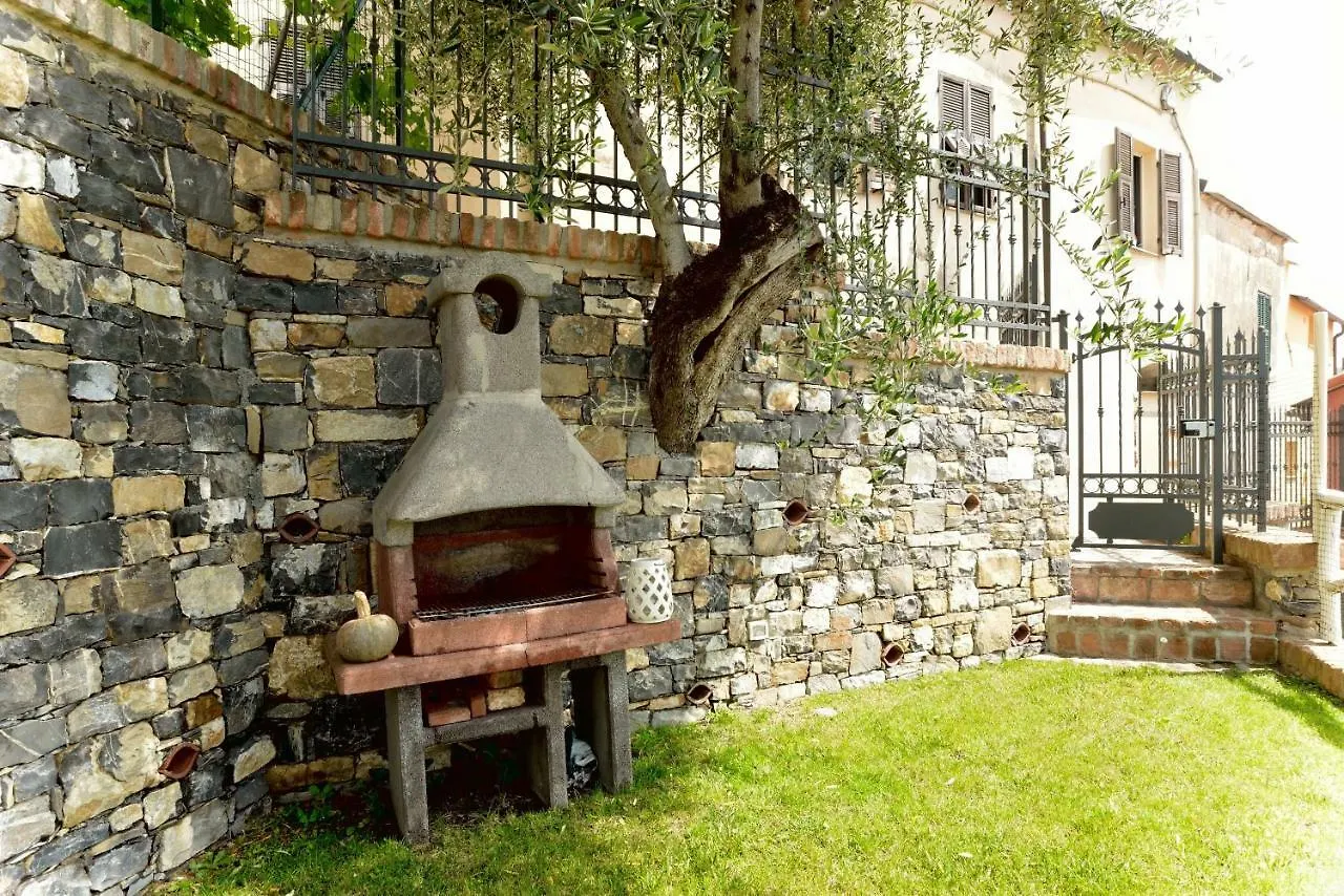 Holiday home Casa Con Mini Piscina, Giardino E Area Giochi Per Bambini Villa Diano San Pietro