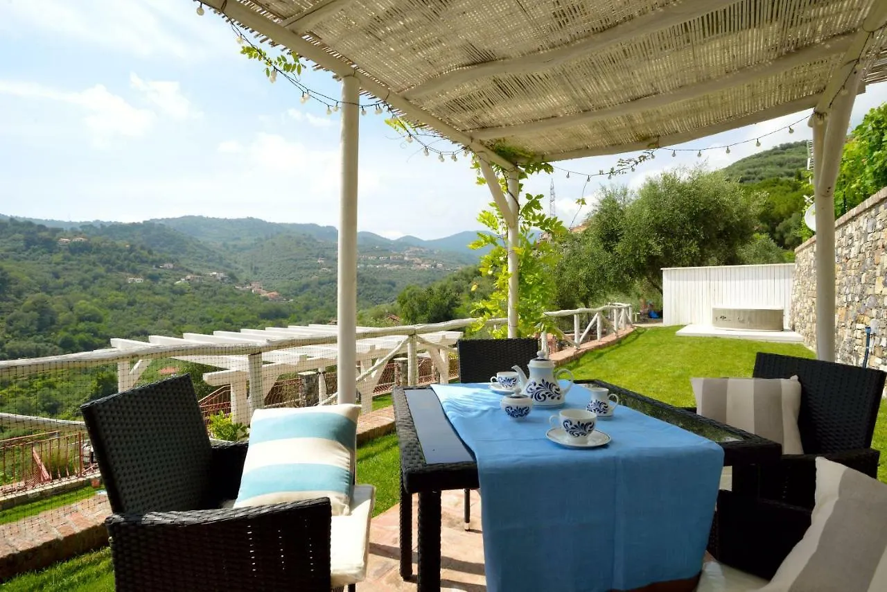 Casa Con Mini Piscina, Giardino E Area Giochi Per Bambini Villa Diano San Pietro 0*,