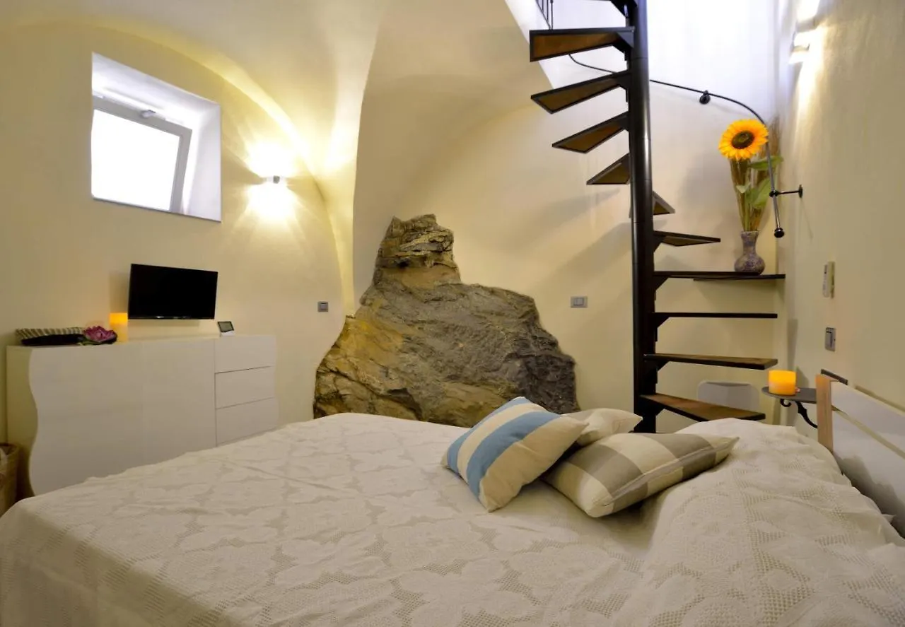 Casa Con Mini Piscina, Giardino E Area Giochi Per Bambini Villa Diano San Pietro